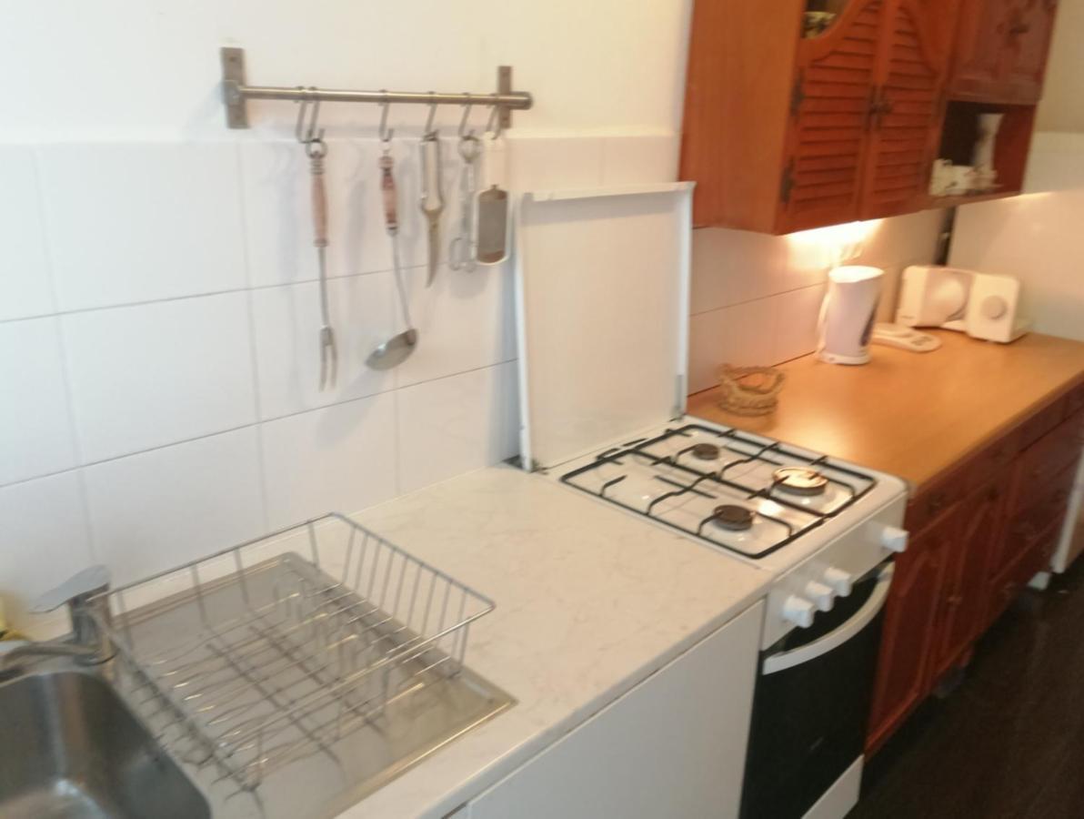 Vizaknai Apartmanhaz Székesfehérvár Екстериор снимка